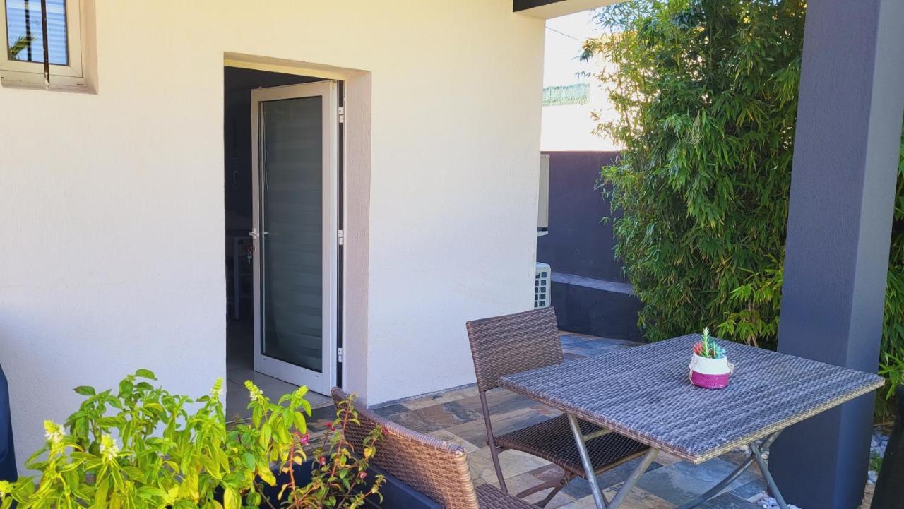 Studio Prive Attenant Villa Piscine Marseilles Buitenkant foto